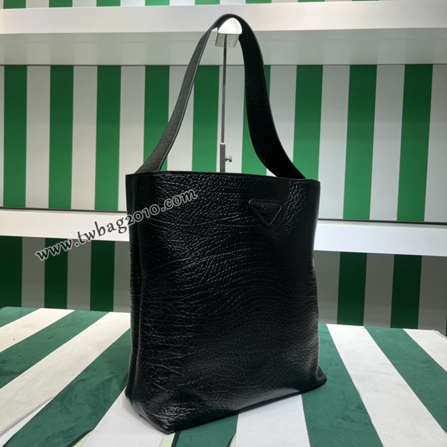 Prada專櫃新品石頭紋超大號流浪包 普拉達黑色石頭紋牛皮肩背包 csp1654
